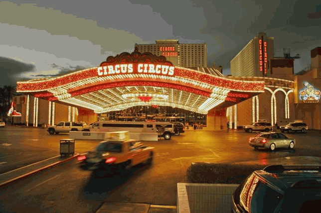 circus circus casino entrance